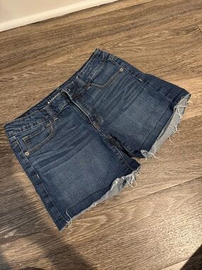 American Eagle Outfitters Dark Blue Frayed Hem Denim Shorts
